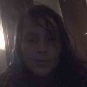 Meet your Posher, Alicia